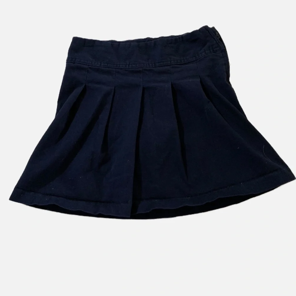 The Children’s Place Navy Blue School Uniform Pleated Skort. Size 8